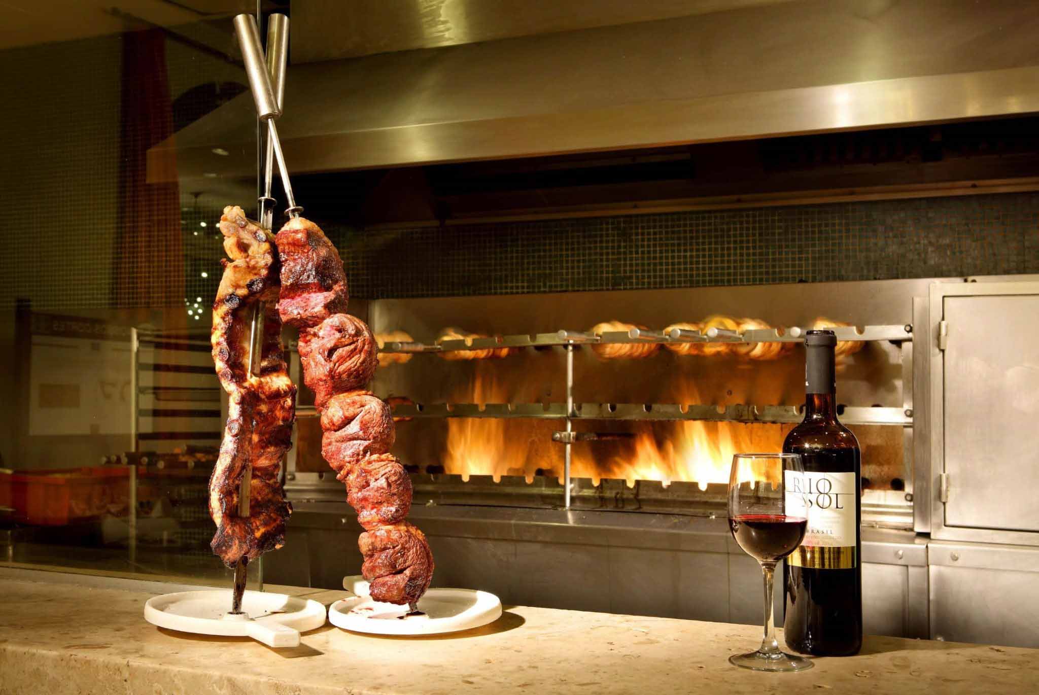 grand-palladium-imbassai-resort-spa-restaurante-bahia-brasa-rodizio.jpg