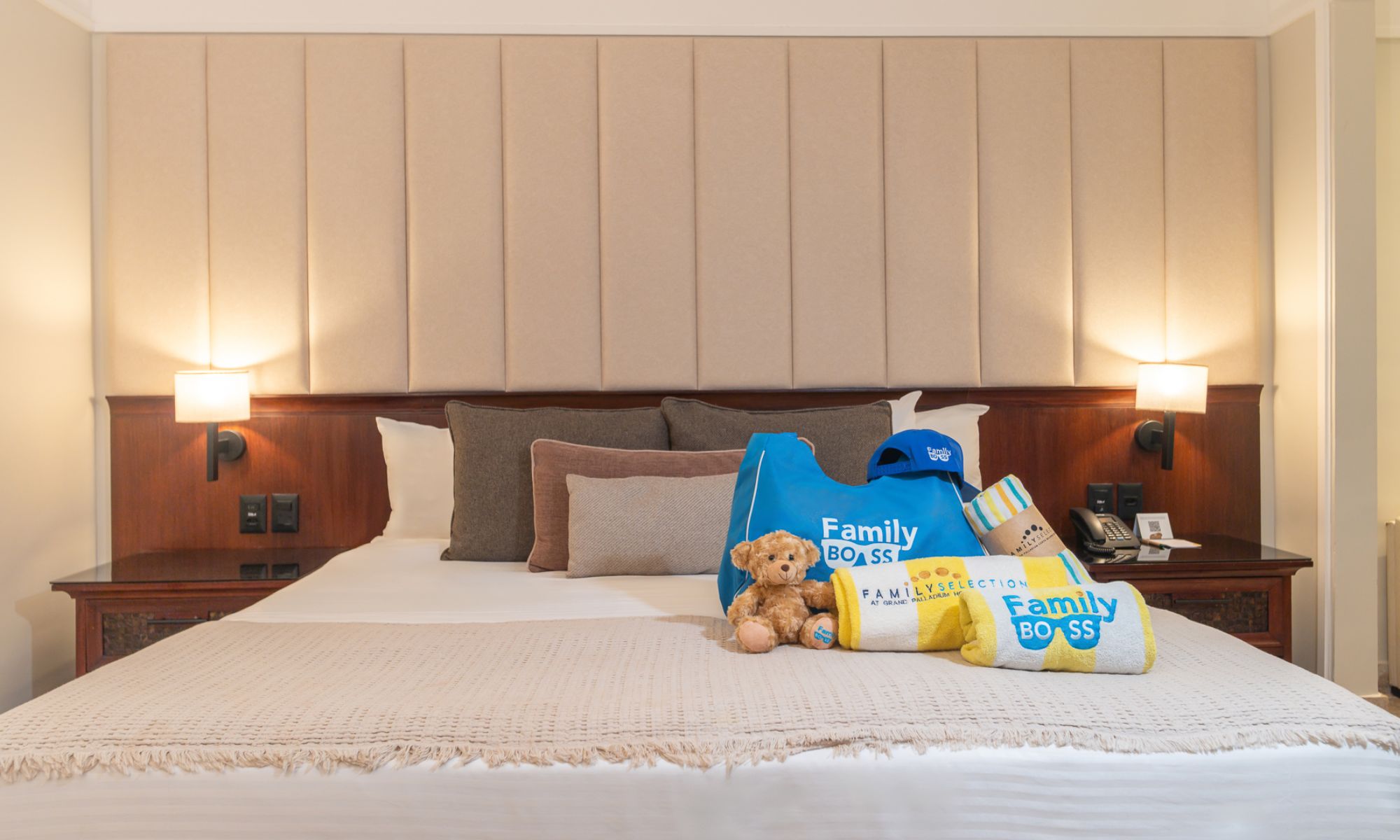 Family Selection at Grand Palladium Imbassaí - Junior Suite Pool Access