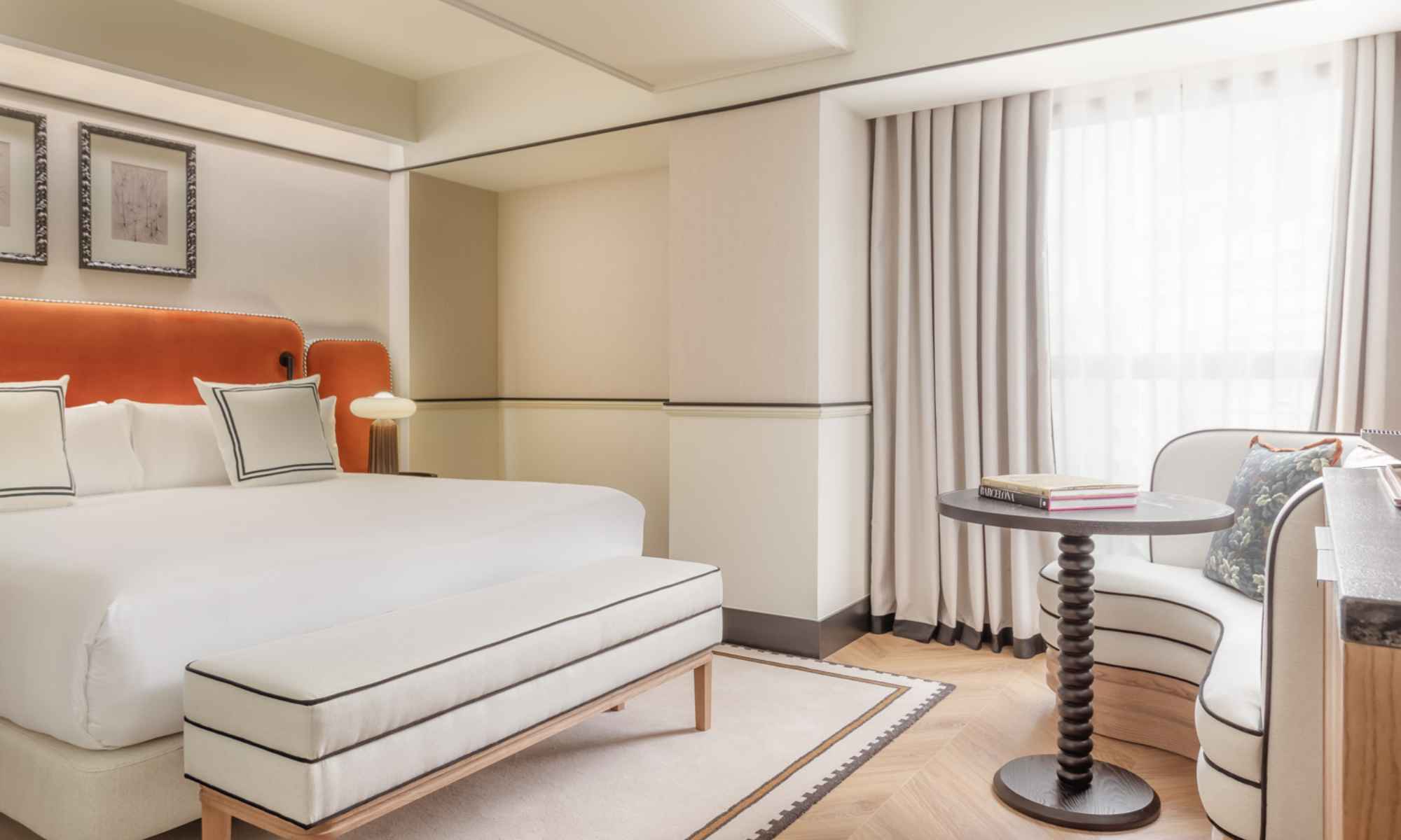 superior room