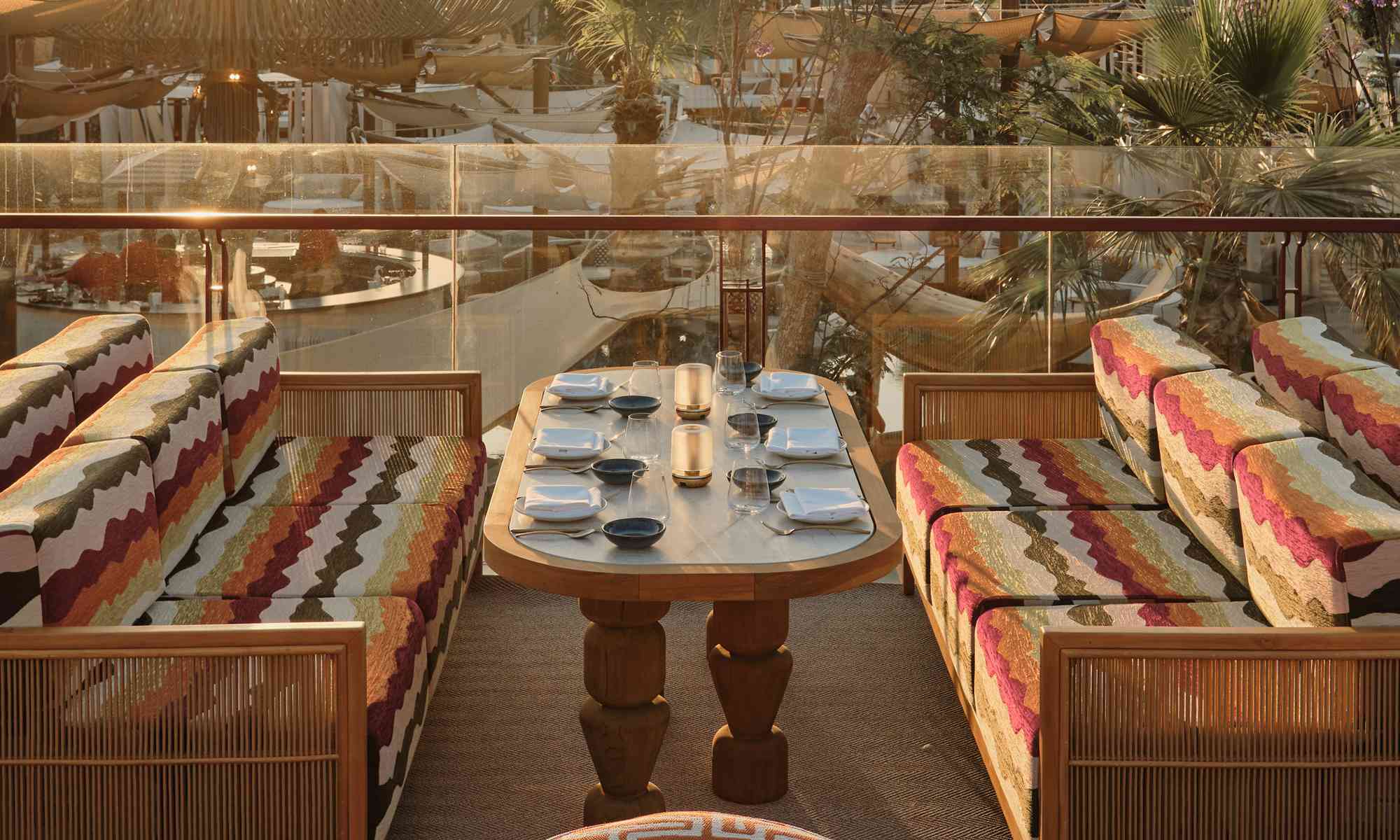 coya terraza sunset