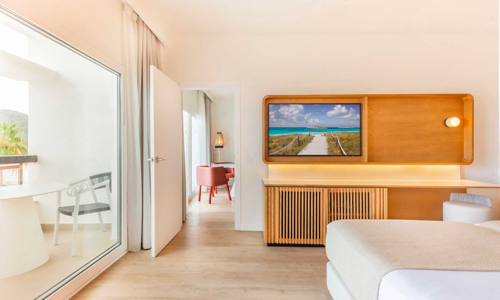 GP-IBZ-PALACE-HABITA-SUITE-GARDEN-VIEW_2