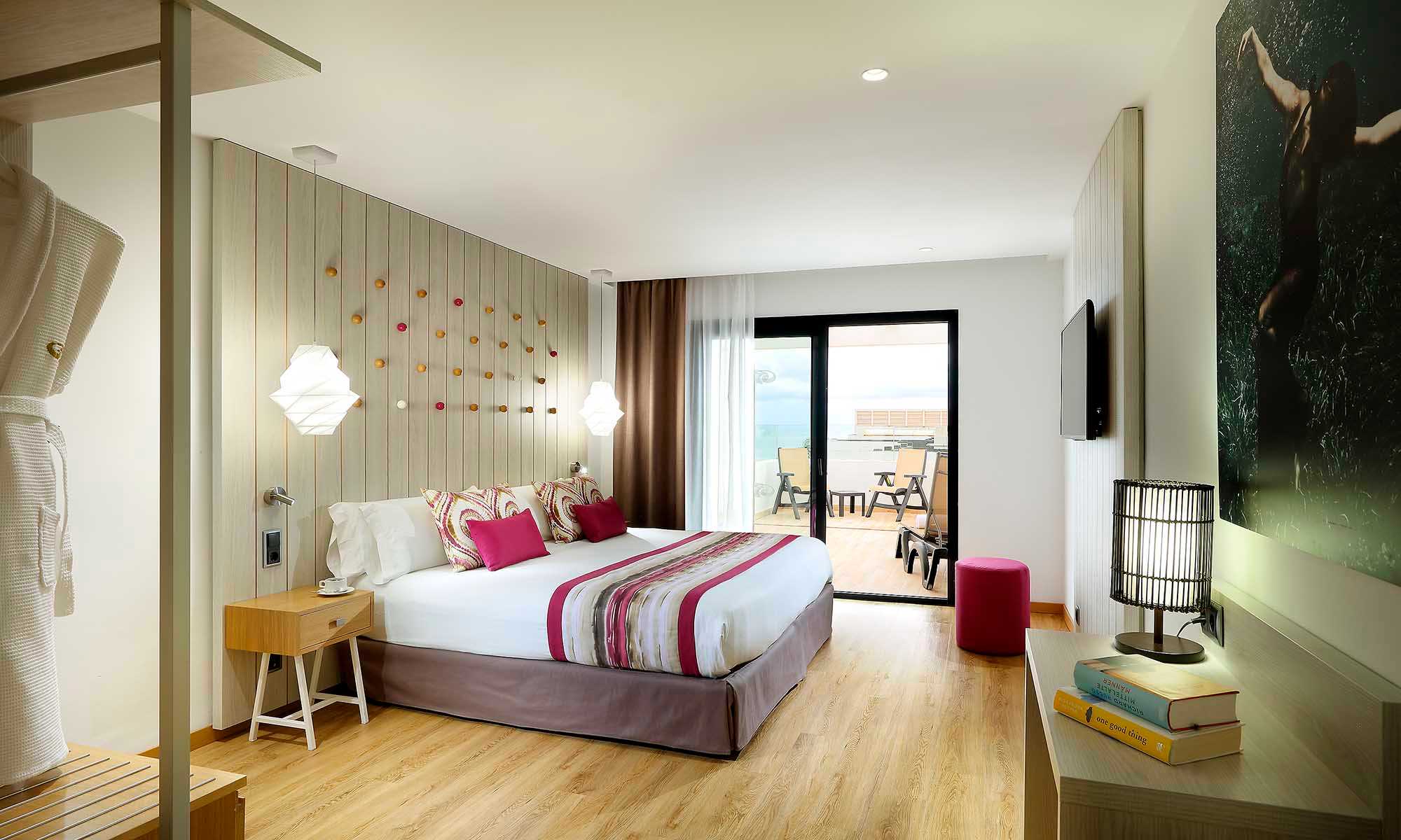 GP-WHITE-ISLAND-HABIT-DELUXE-TERRACE-7306_MG_9560