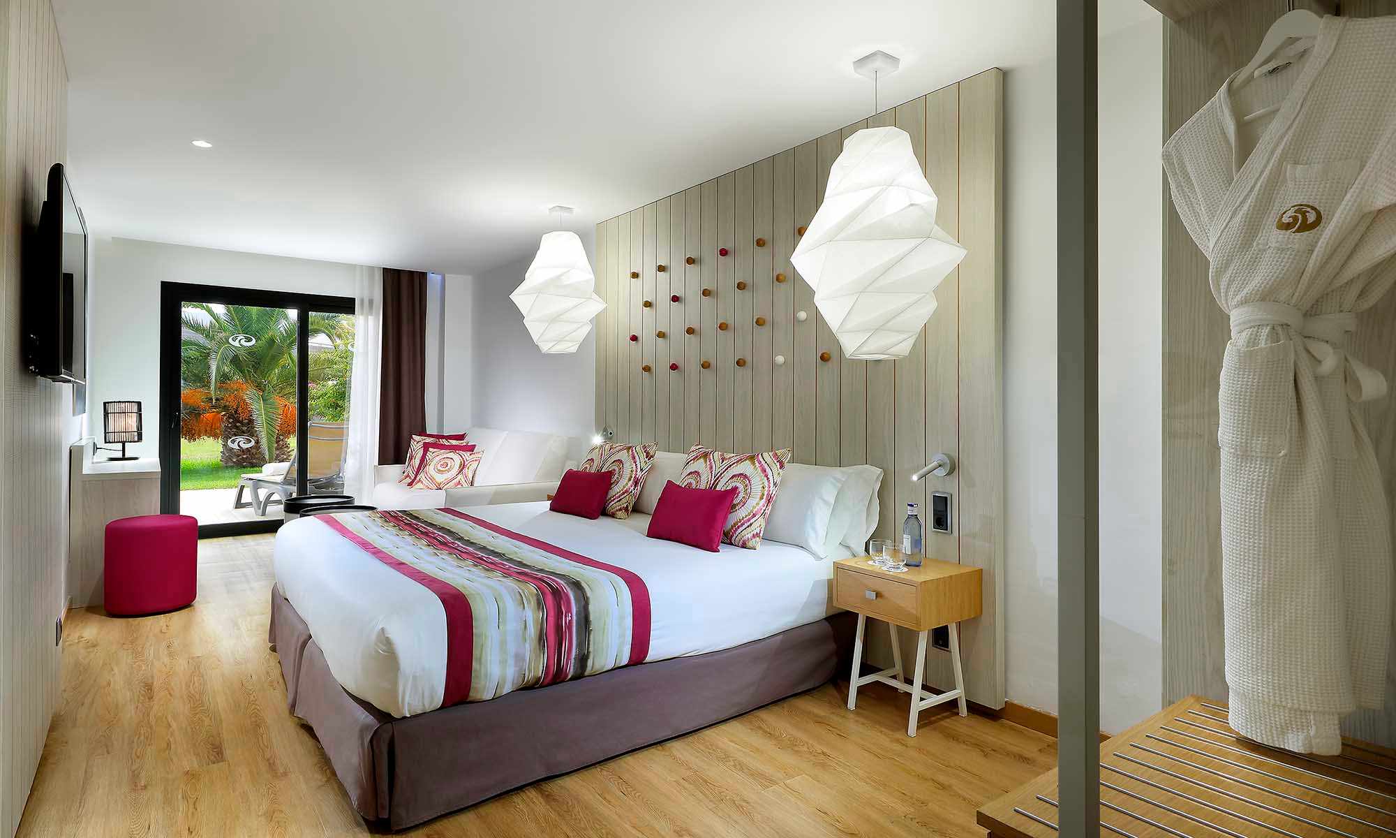 GP-WHITE-ISLAND-HABIT-SUPERIOR-7003_MG_9644