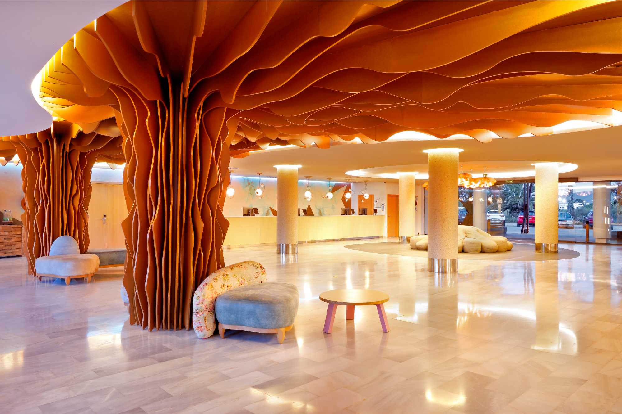 grand-palladium-white-island-1.jpg