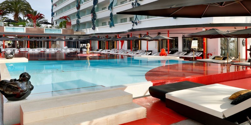 The Unexpected Ibiza Hotel - Hôtel de luxe en bord de mer à Playa d'en Bossa