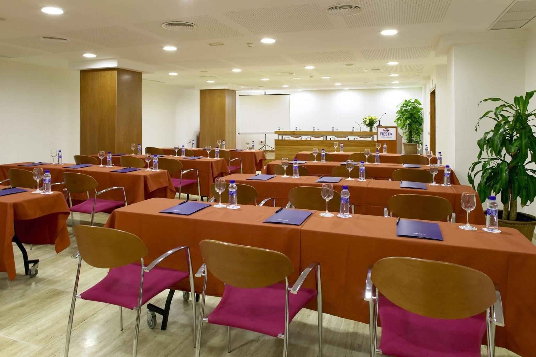 Palladium-Hotel-Palmyra_Lobby-Bar