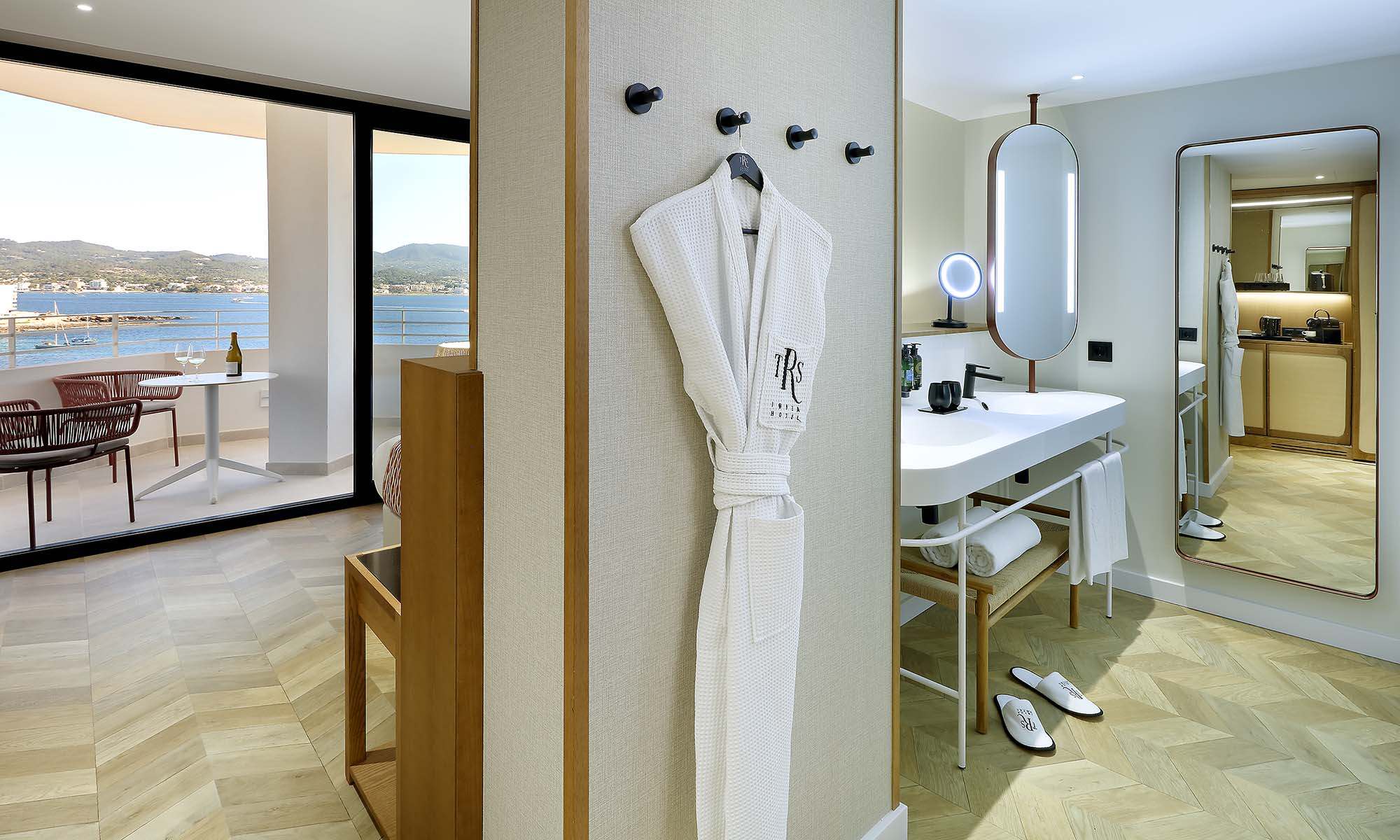 TRS-IBIZA-DELUXE-VISTA-MAR