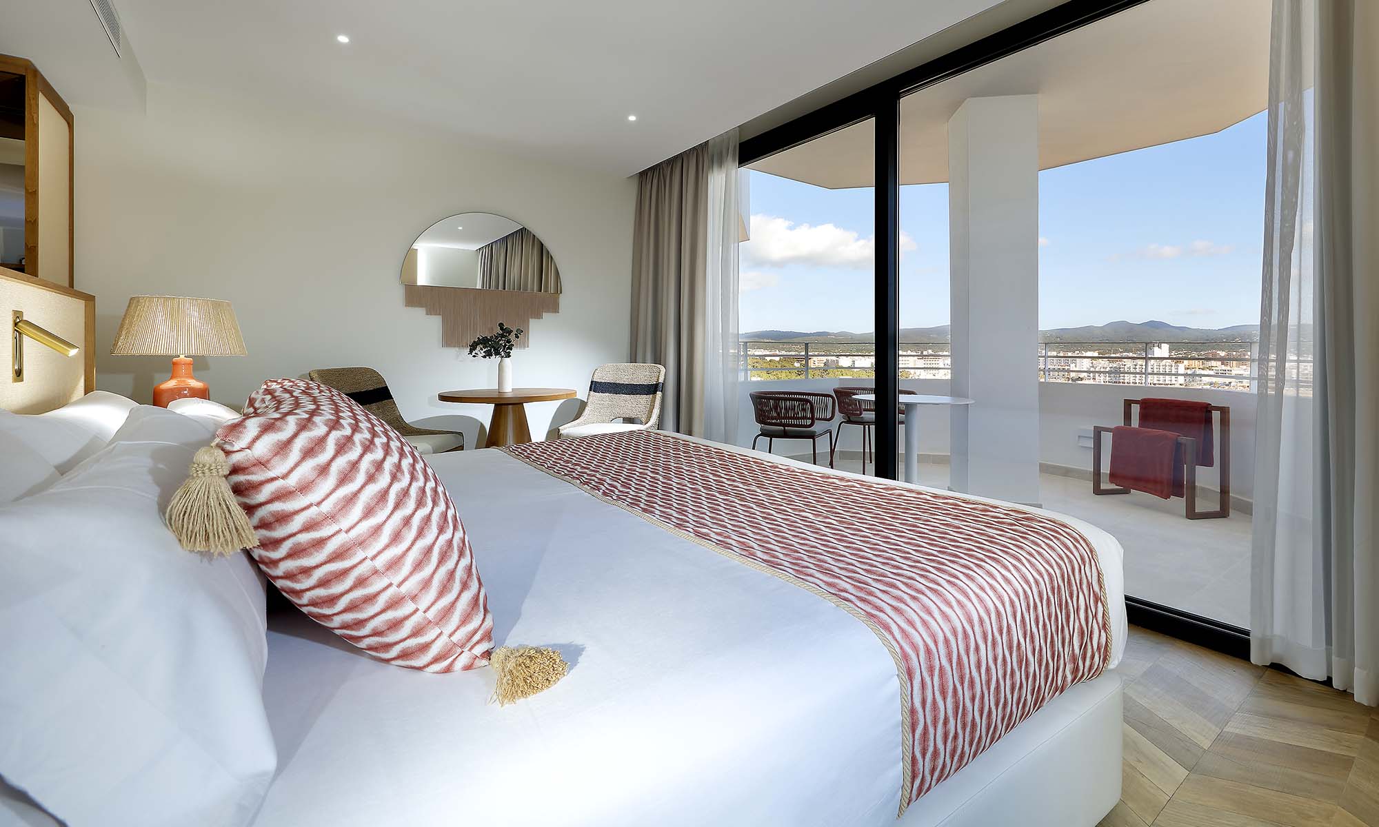 TRS-IBIZA-DELUXE-VISTA-MAR