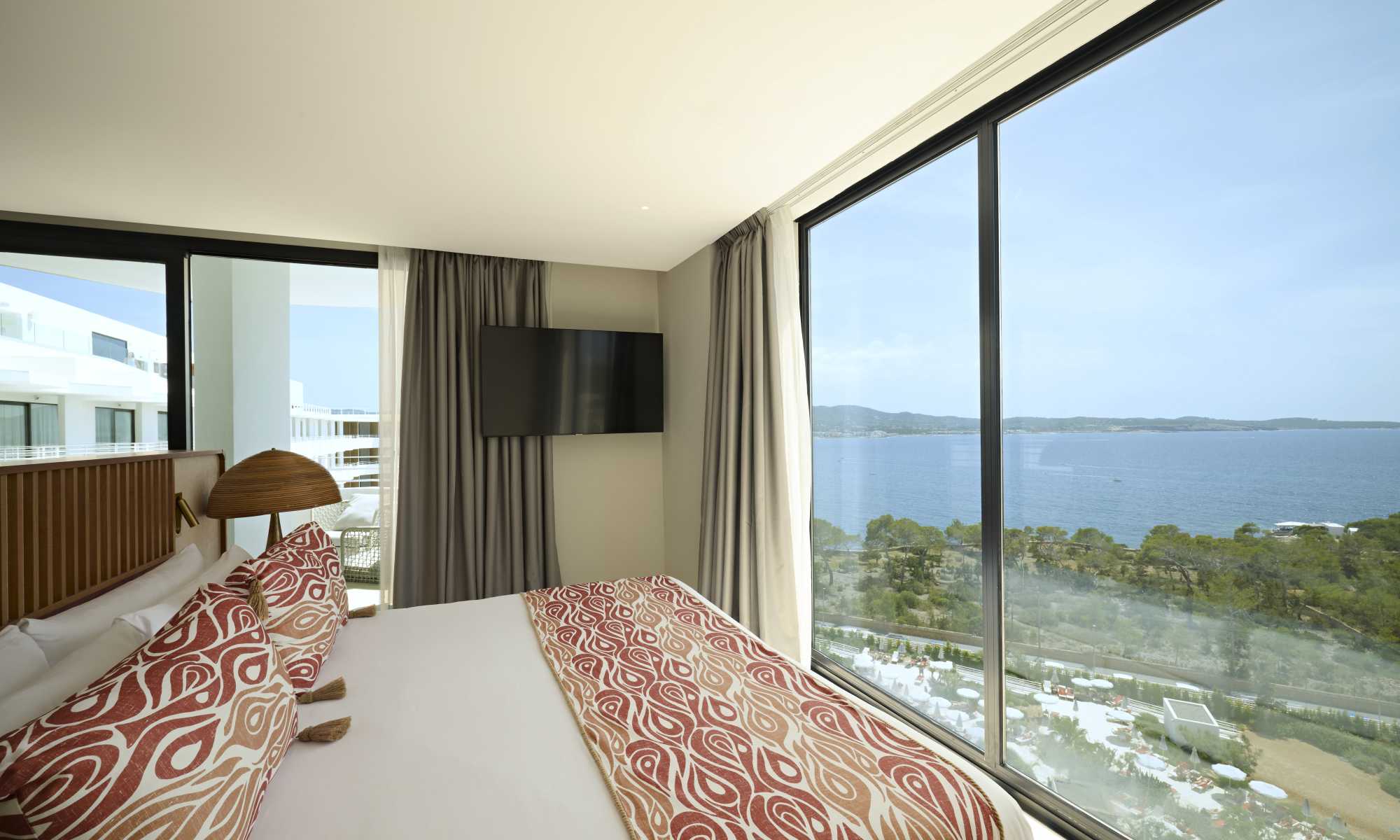 Signature-Level-TRS-Ibiza-Hotel-Presidential-Suite
