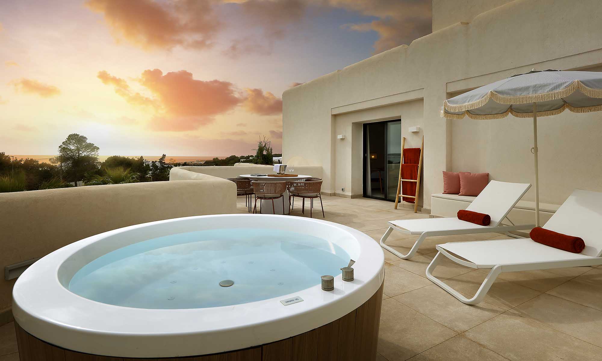 TRS-IBIZA-HOTEL-SIGNATURE-LEVEL-ALL TOGETHER-SUITE-2101_MG_7250v2