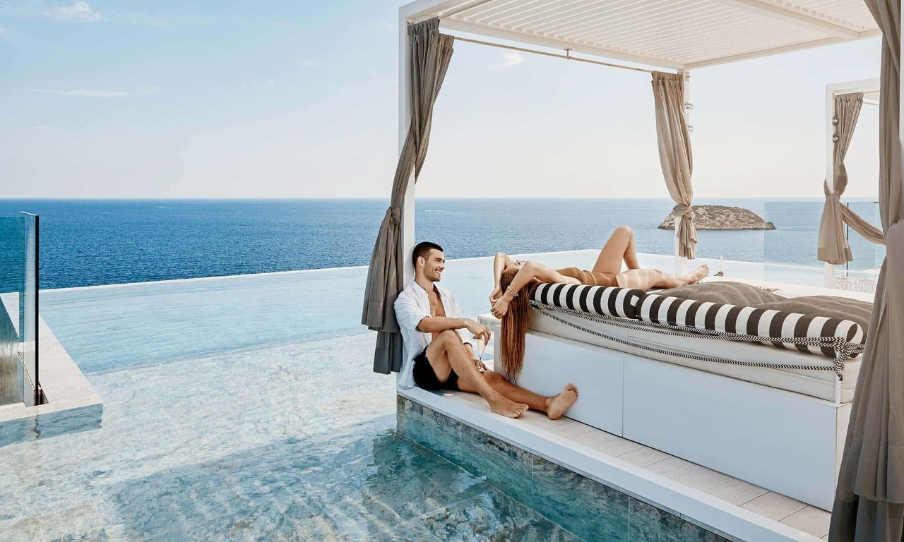 BLESS Hotel Ibiza - 5-star hotel in Cala Nova