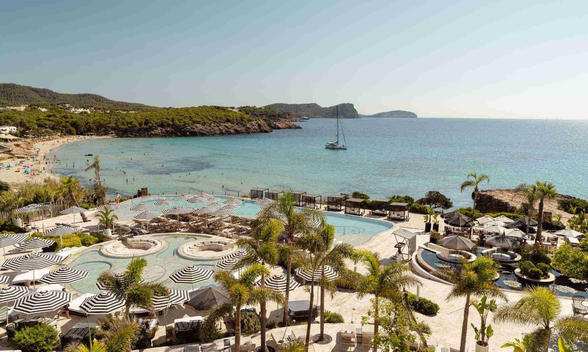 bless ibiza cala nova fachada