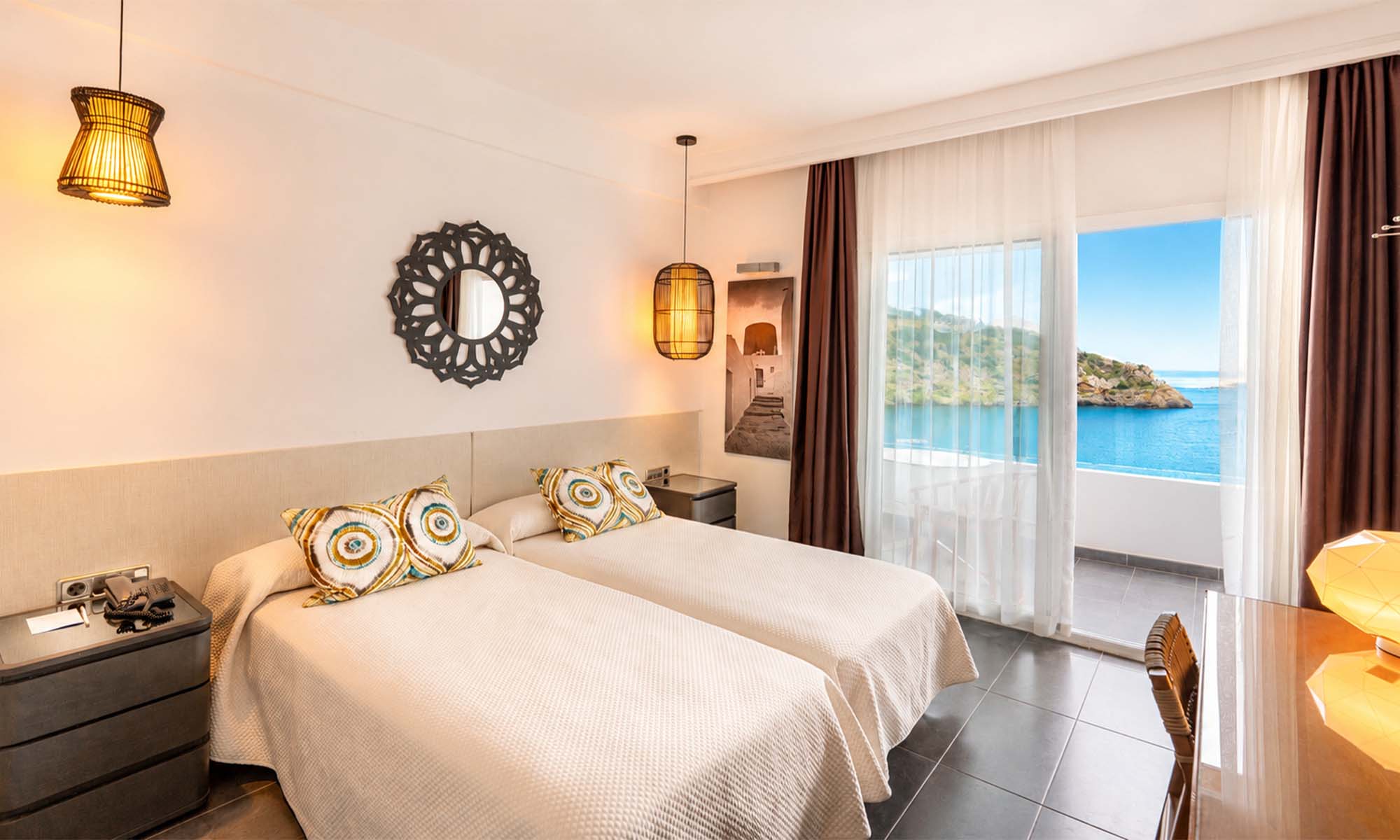 deluxe_sea_view_01
