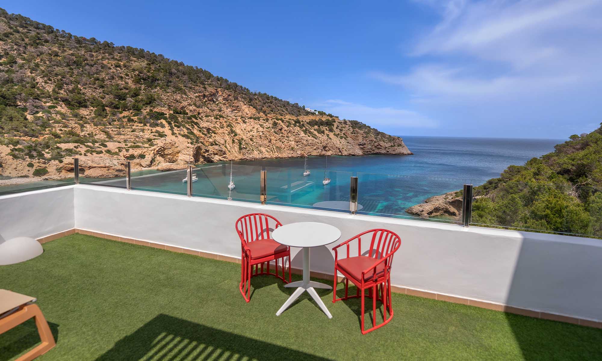 deluxe_panoramic_sea_view_05
