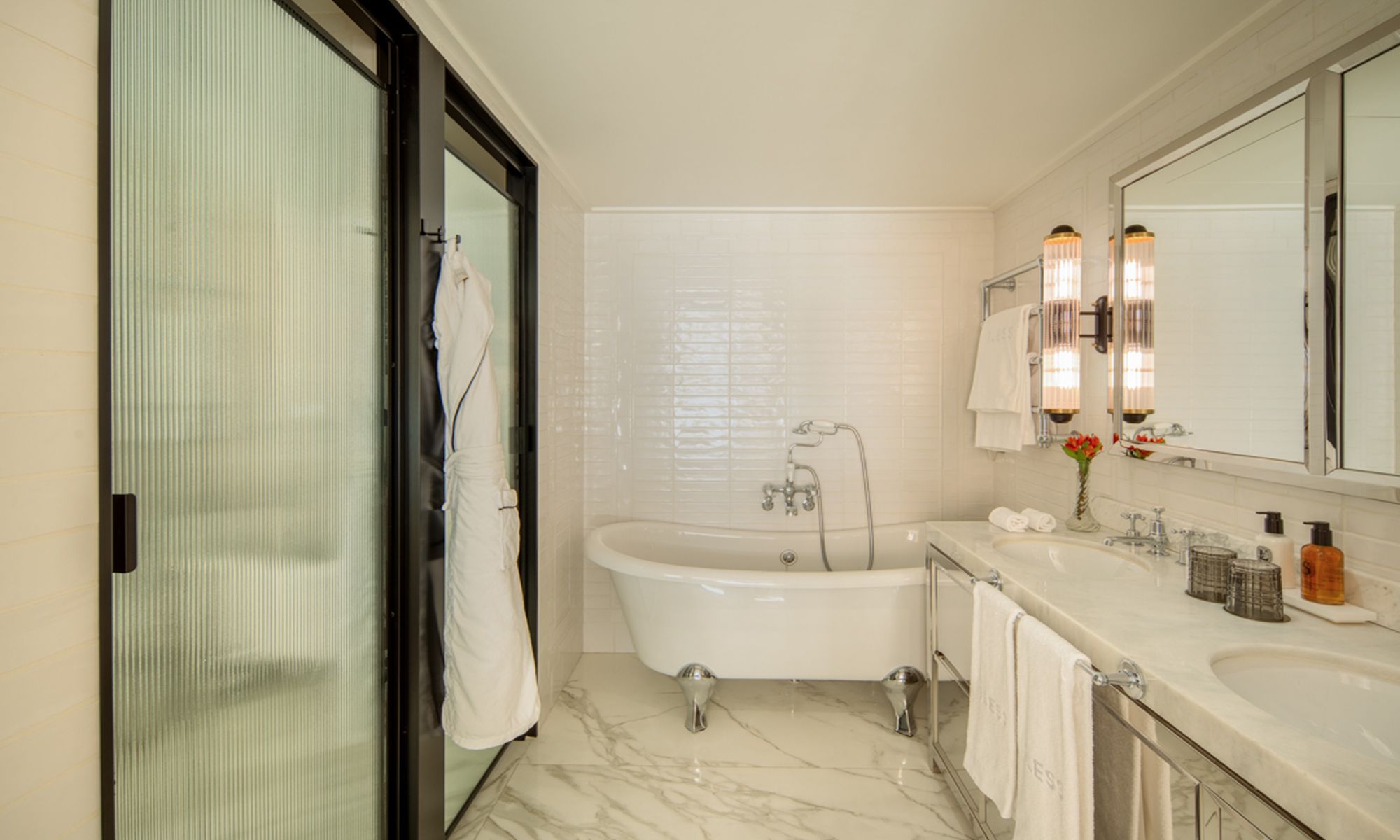 BLESS Madrid BLESS Wellbeing Terrace Villa with jacuzzi