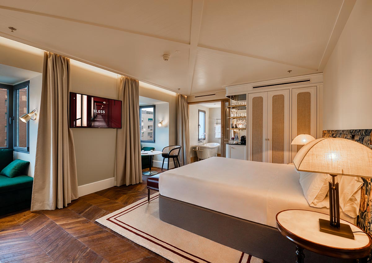 Bless-Hotel-Madrid-connecting-deluxe-superior2