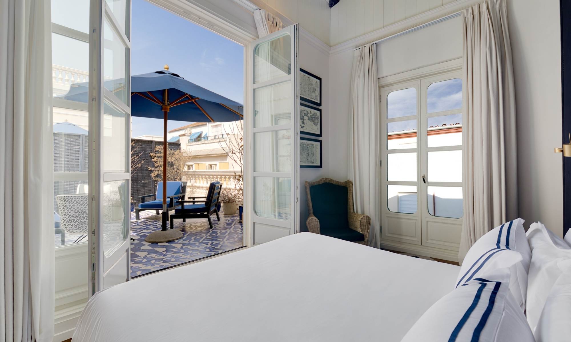 Diseño sin título - Fotos Web PHG - OYB Blue Suite