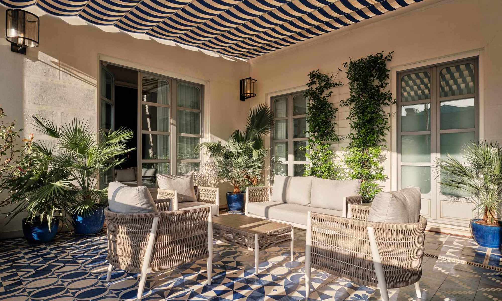 only-you-boutique-blue-suite-2