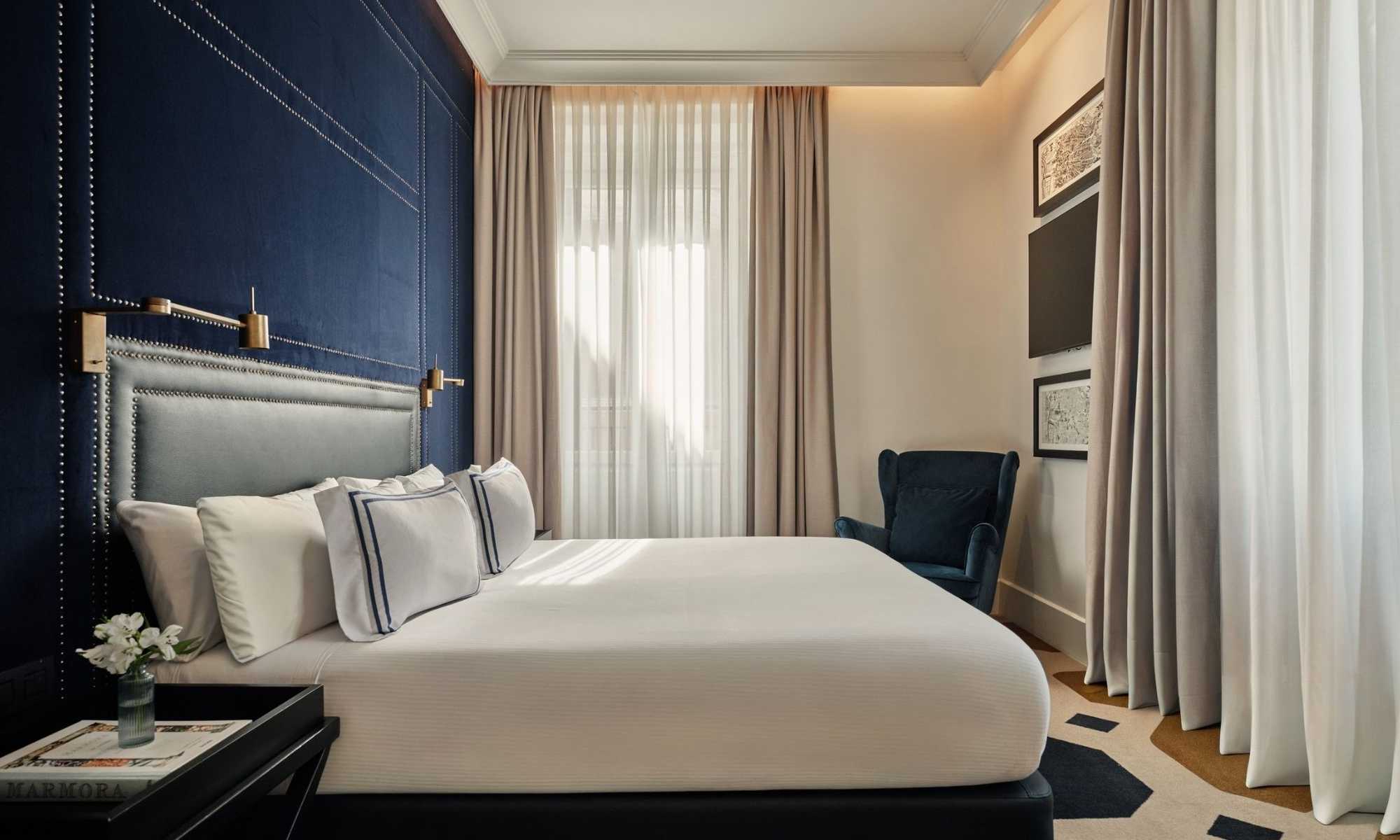 Only YOU Boutique Corner Suite