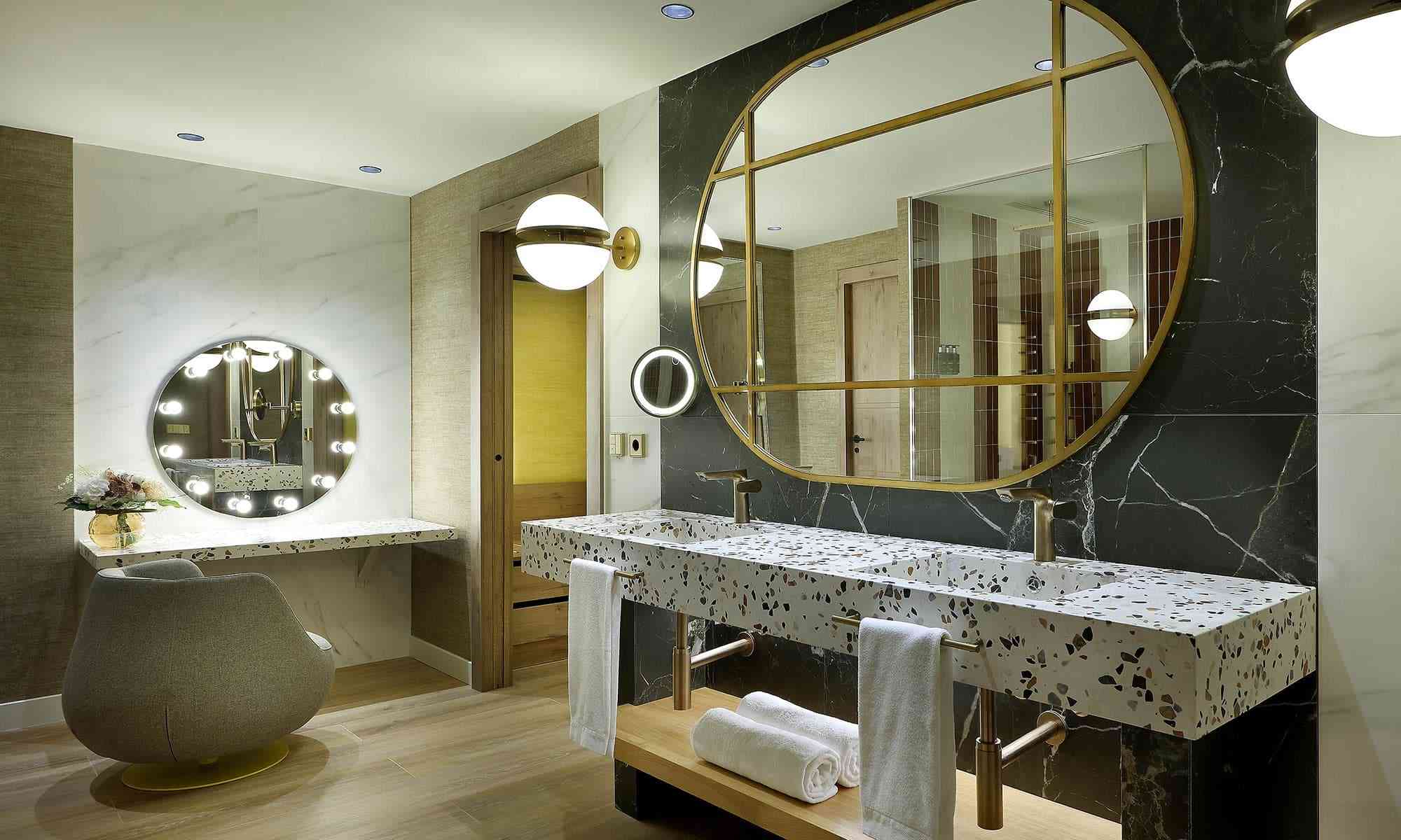 HRH-MARBELLA-ROCK-STAR-SUITE-7