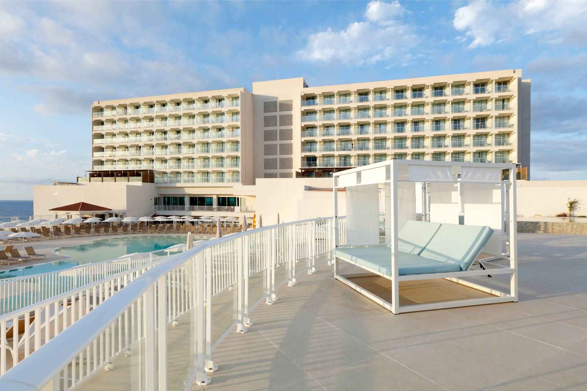 Palladium Hotel Menorca Piscina