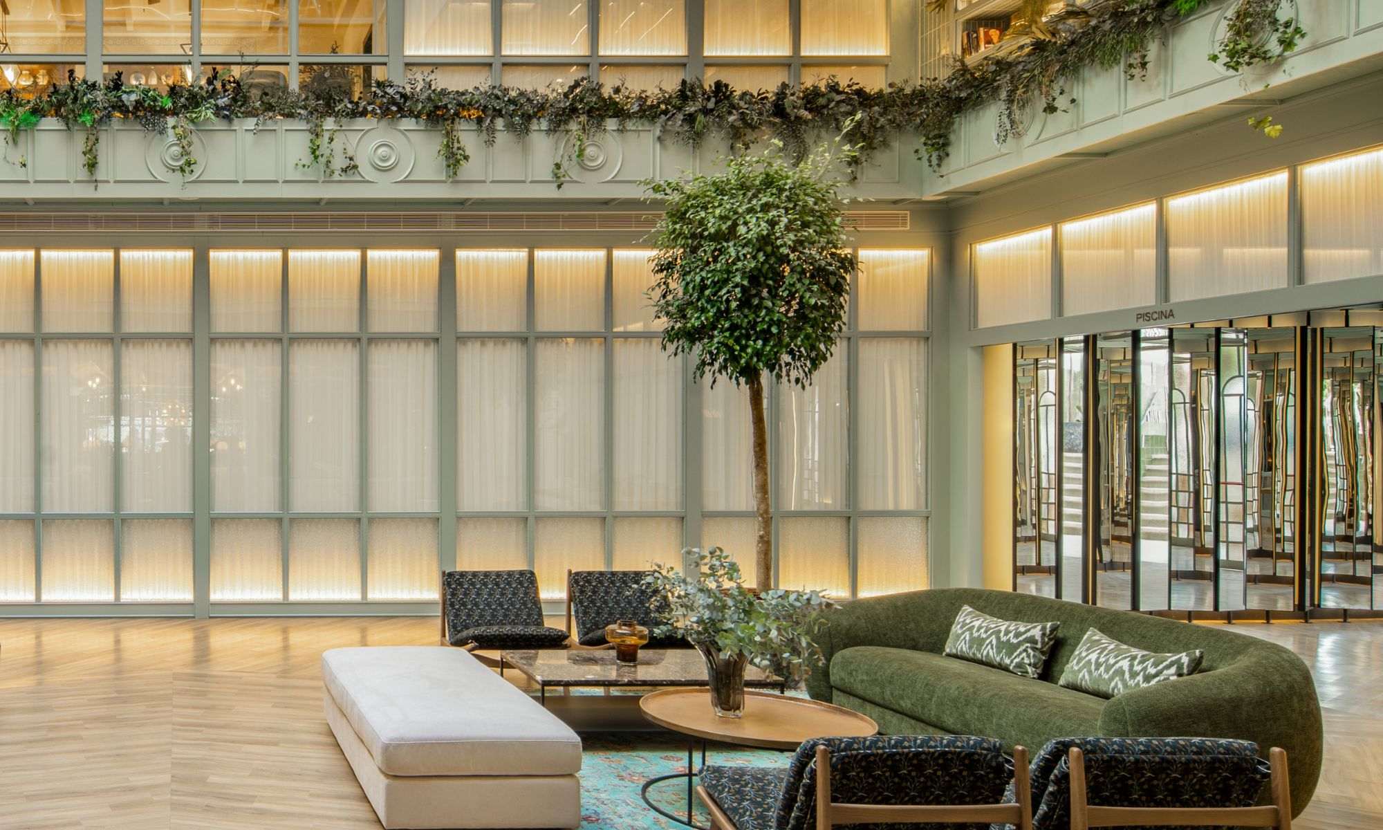 only_you_hotel_sevilla_lobby-1.jpg