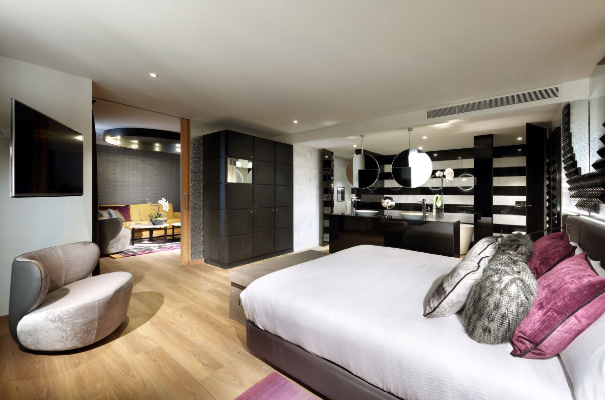 rock-suite-diamond-3.jpg