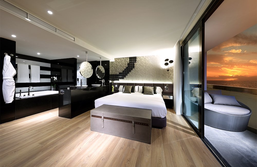 hard_rock_hotel_tenerife_rock_royalty_suite_cama