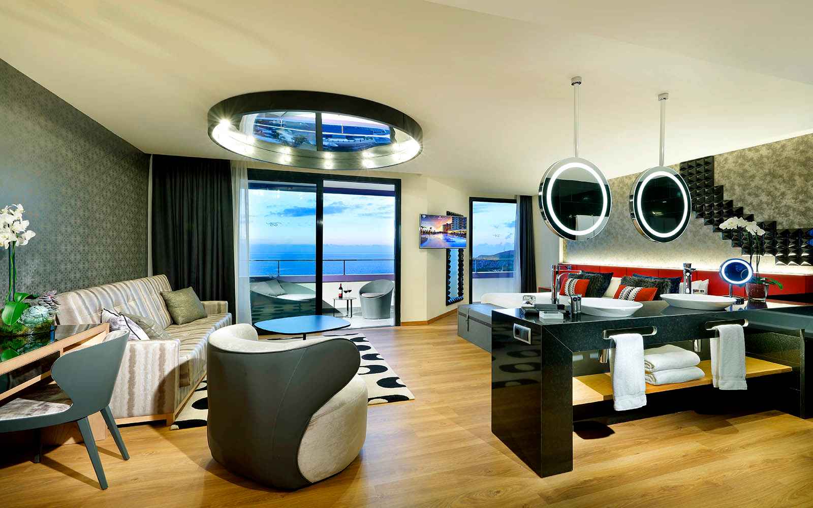 ROCK_ROYALTY_STUDIO_SUITE_8