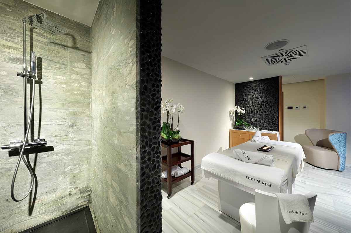 hard_rock_hotel_tenerife_rock_spa_ducha