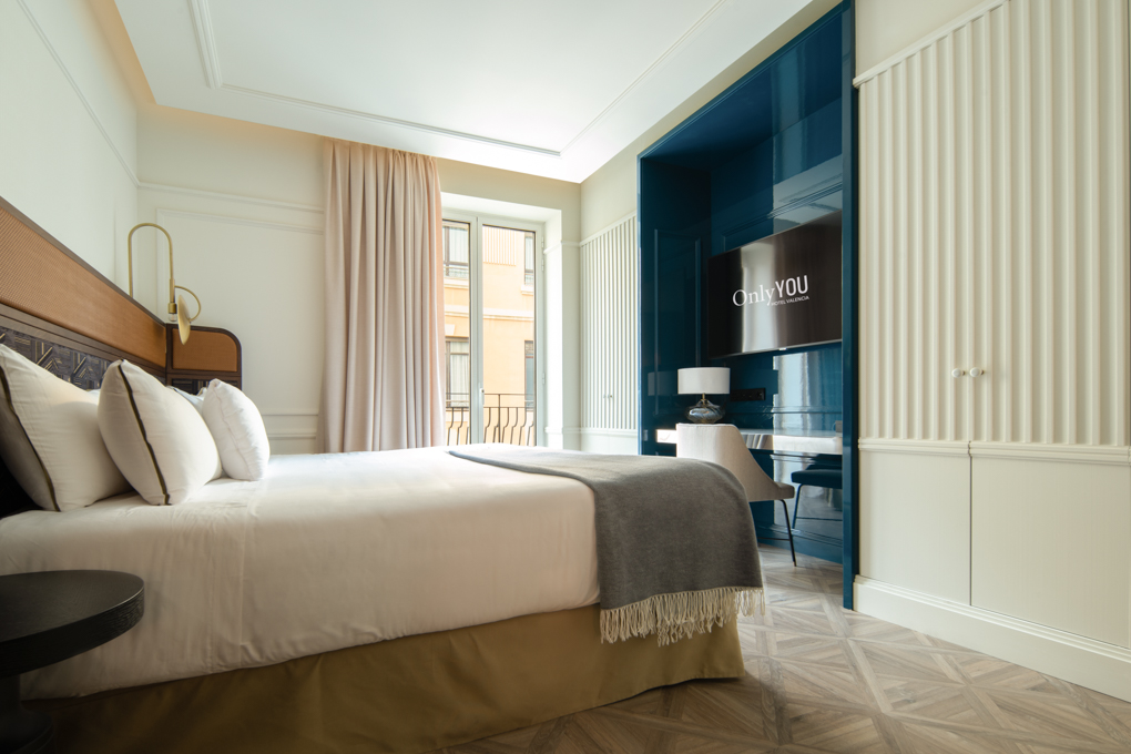Only-YOU-Hotel_Valencia_Homey_Suite_04