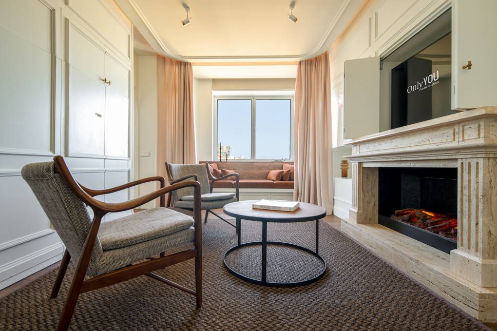 Only-YOU-Hotel_Valencia_Panorama_Suite_01