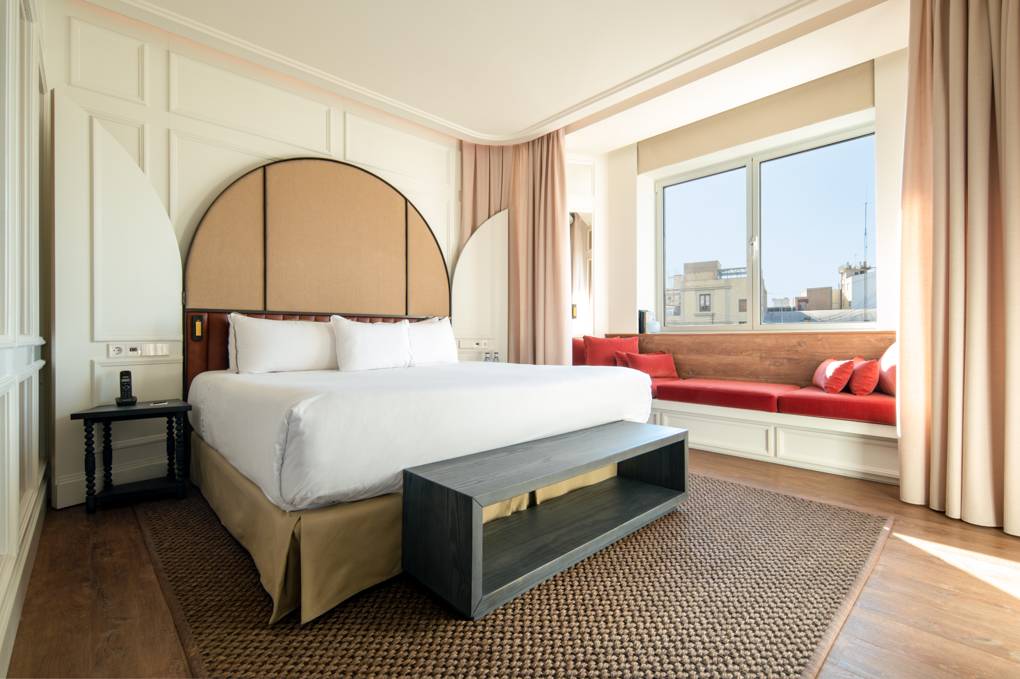 Only-YOU-Hotel_Valencia_Panorama_Suite_02