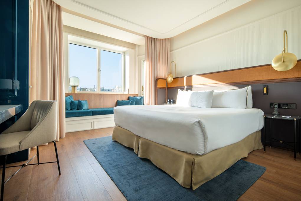 Only-YOU-Hotel-Valencia_Premium_con_vistas_01