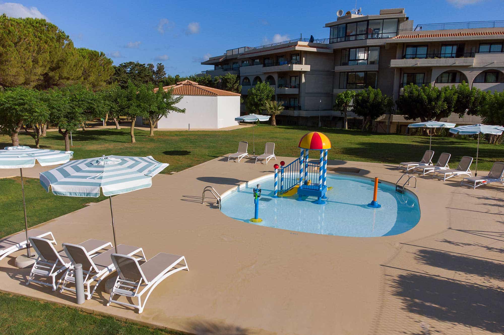 Grand-Palladium-Sicilia-Resort-Spa-Vista-aerea-kids-pool