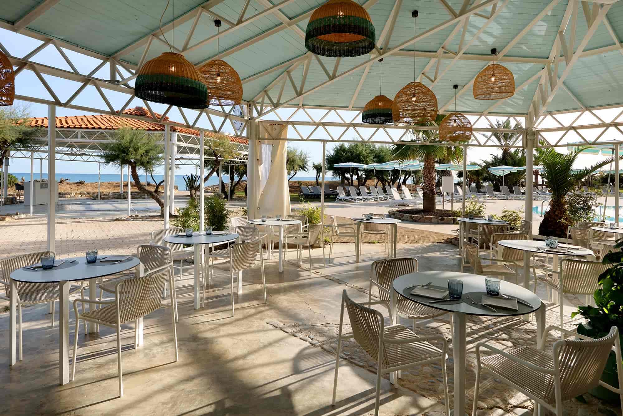 Grand-Palladium-Sicilia-Resort-Spa-Portofino-2