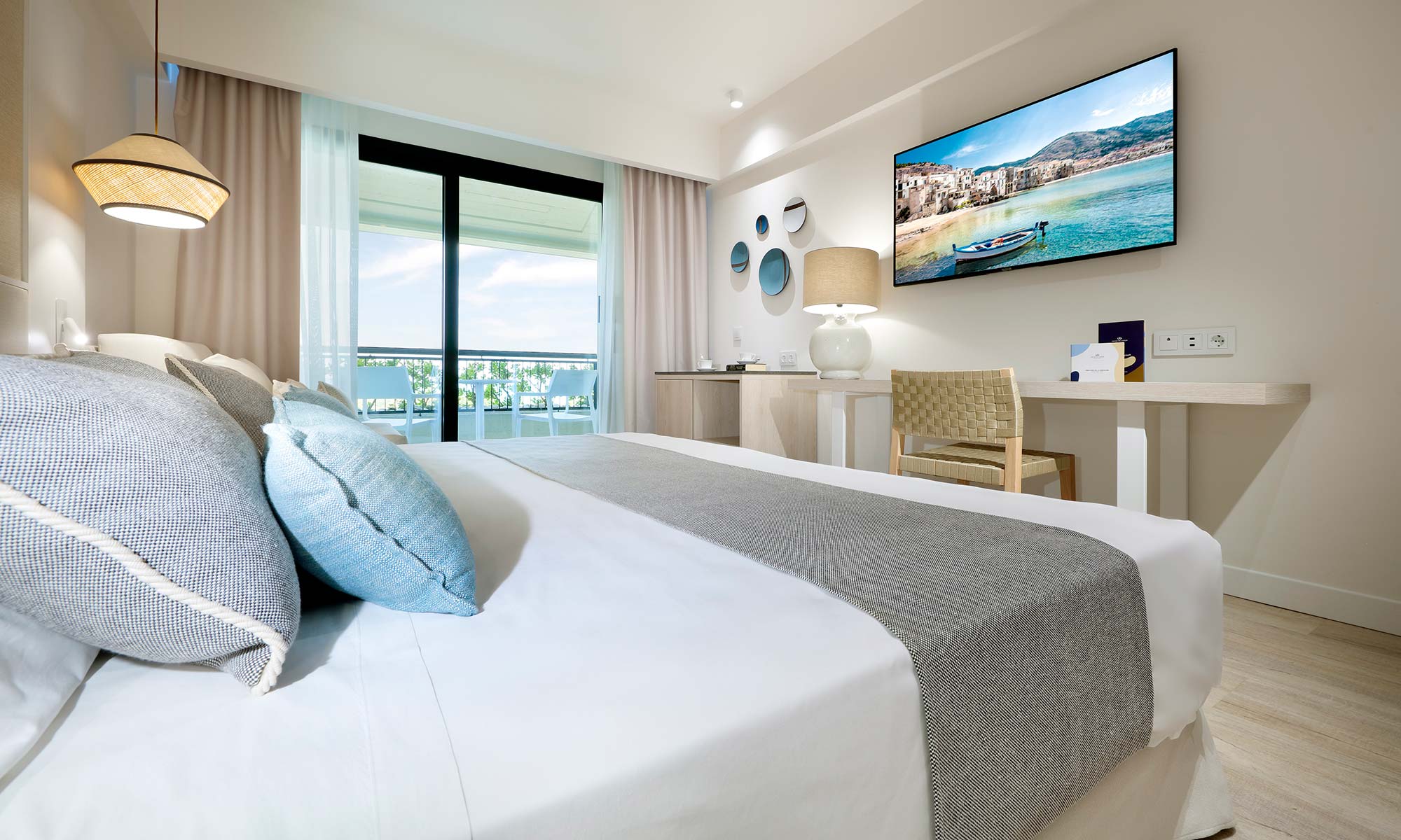 Grand-Palladium-Sicilia-Connecting-Family-Deluxe-Sea-View3