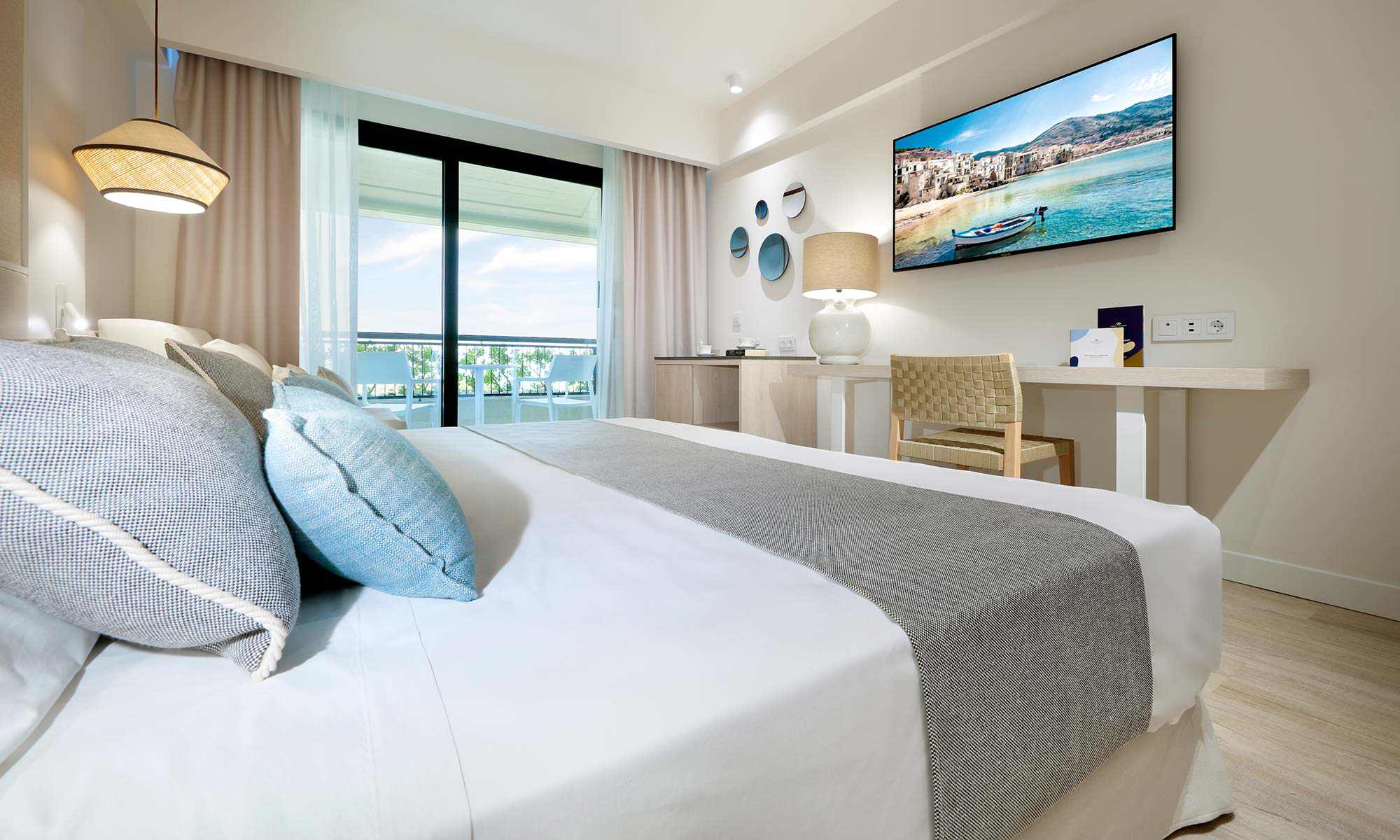 Grand-Palladium-Sicilia-Connecting-Family-Deluxe4