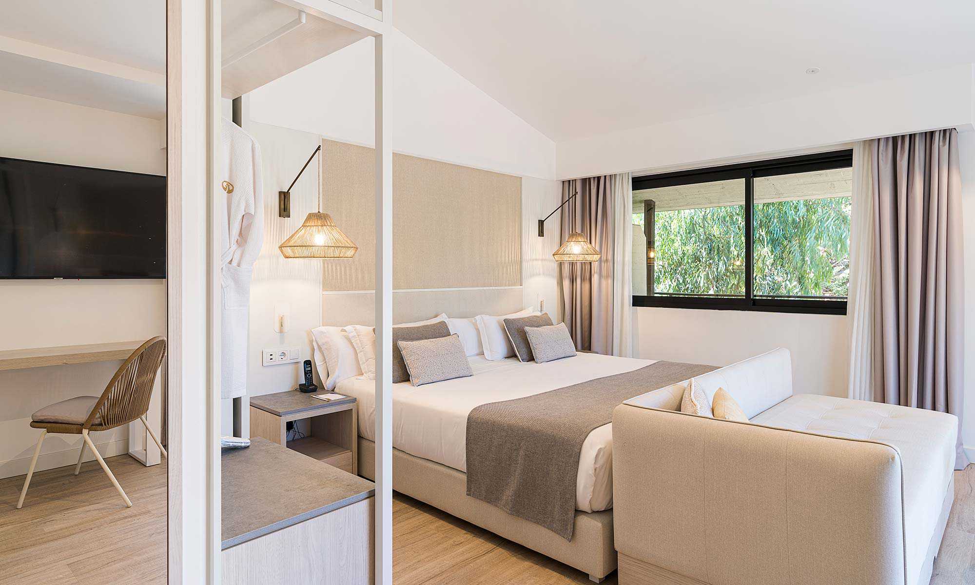 Grand-Palladium-Sicilia-Resort-Spa-Junior-Suite