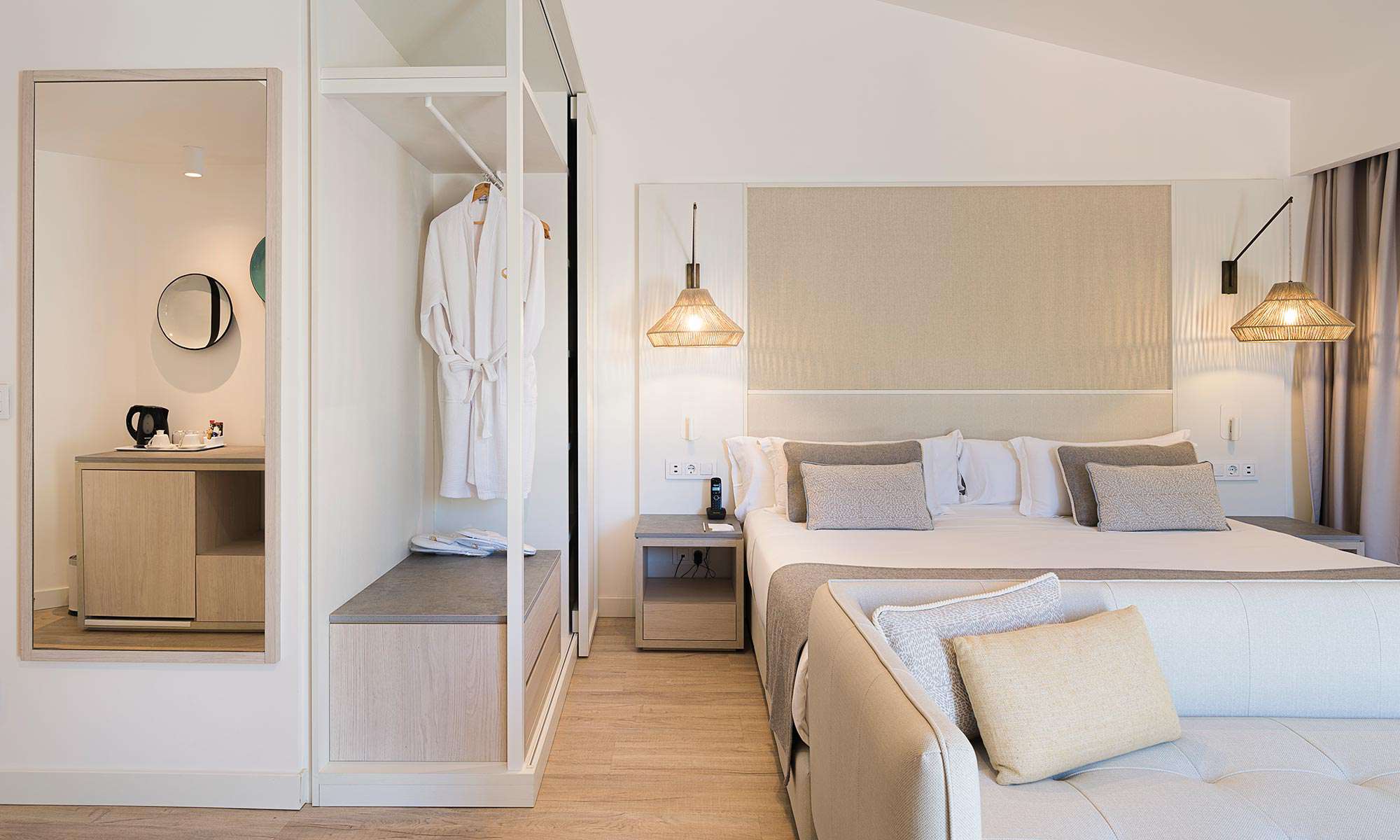 Grand-Palladium-Sicilia-Resort-Spa-Junior-Suite2