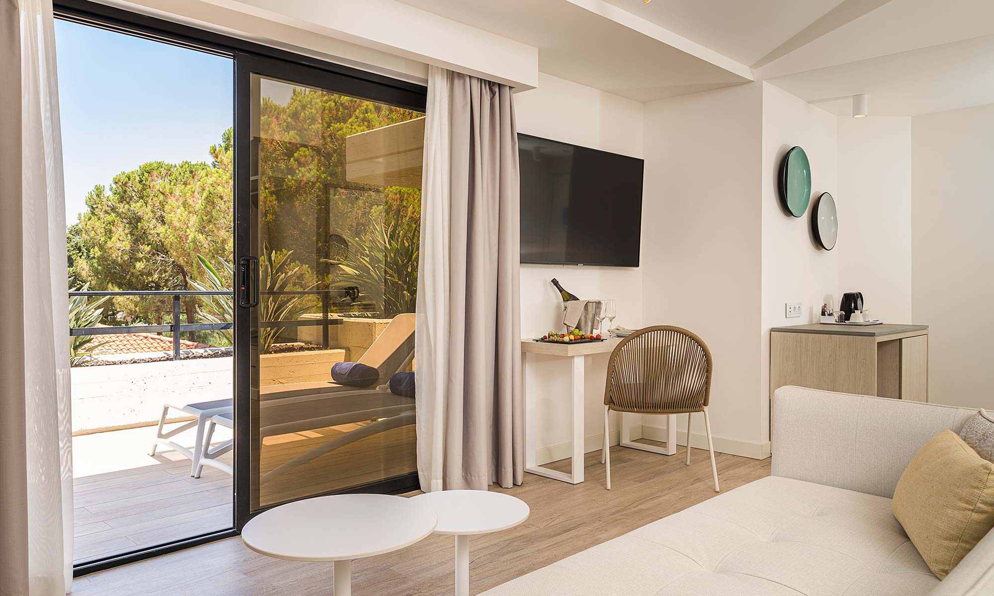 Grand-Palladium-Sicilia-Resort-Spa-Junior-Suite5