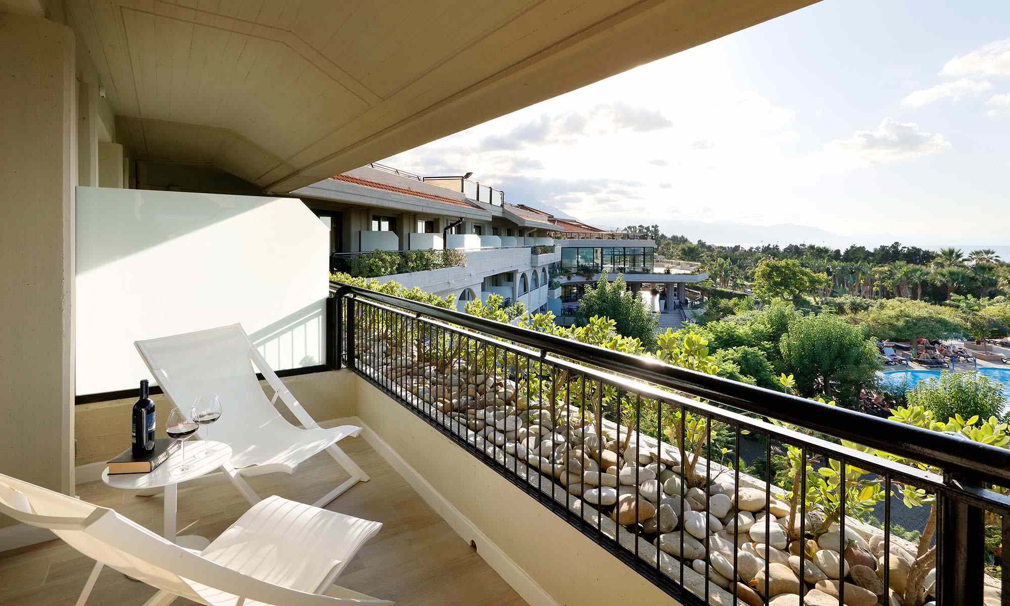 Grand-Palladium-Sicilia-Suite-Sea-View8