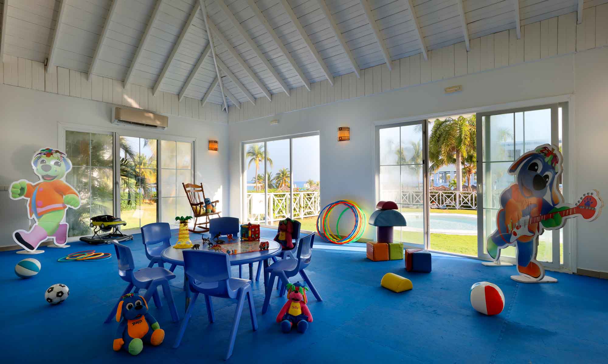 grand palladium lady hamilton kids club