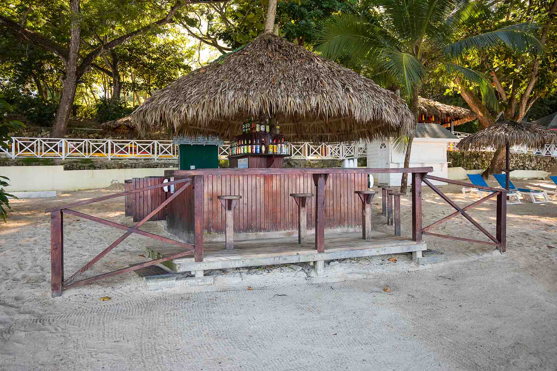 Grand-Palladium-Jamaica-Complex-Mento_Bar