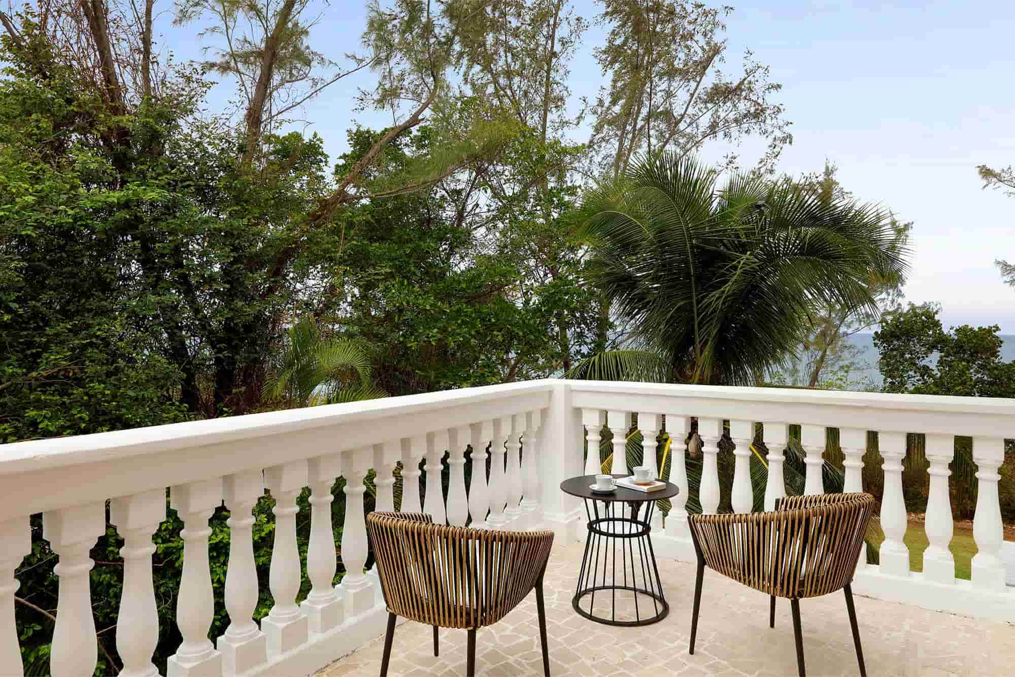 04-GP-JAMAICA-SUITE-OCEAN-FRONT-VIEW