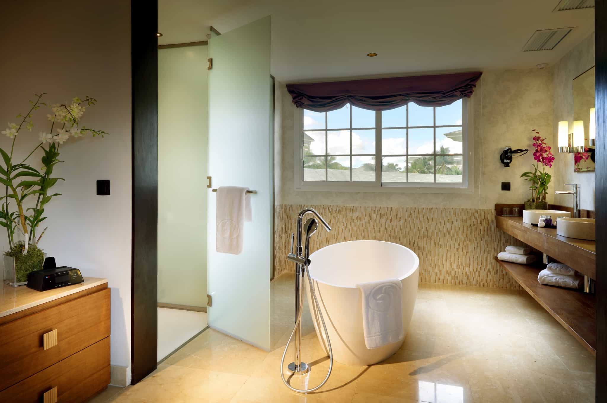 Grand_Palladium_Lady_Hamilton_Ambassador_Suite3