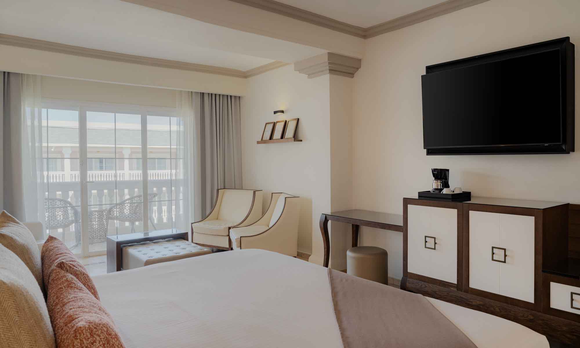 gp lady hamilton junior suite beach side