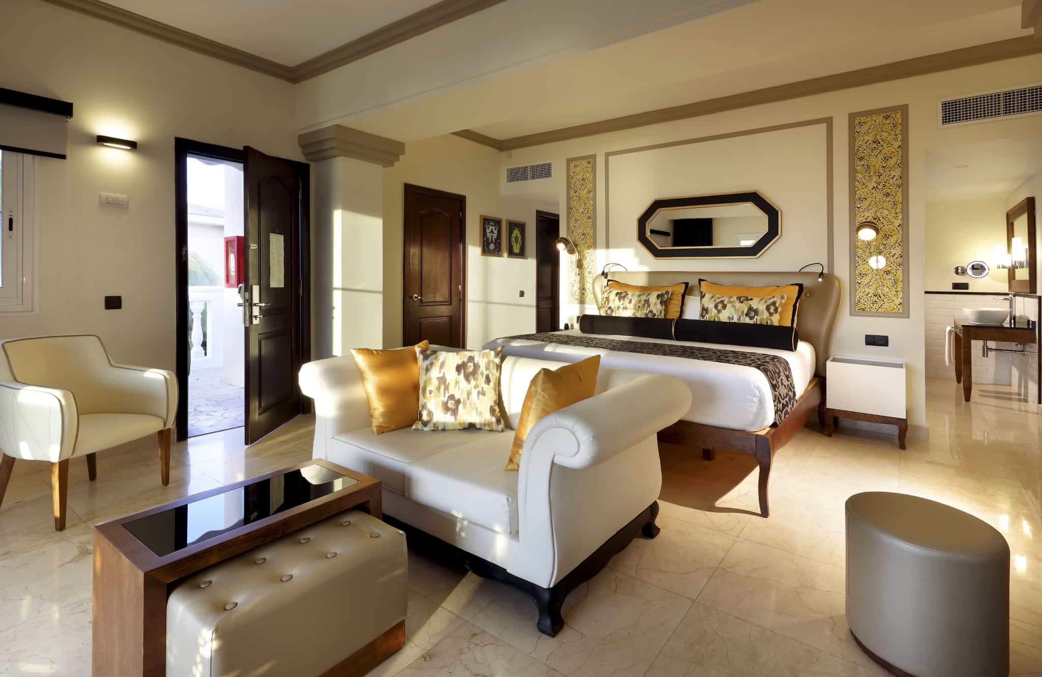 Grand_Palladium_Lady_Hamilton_Romance_Villa_Suite4