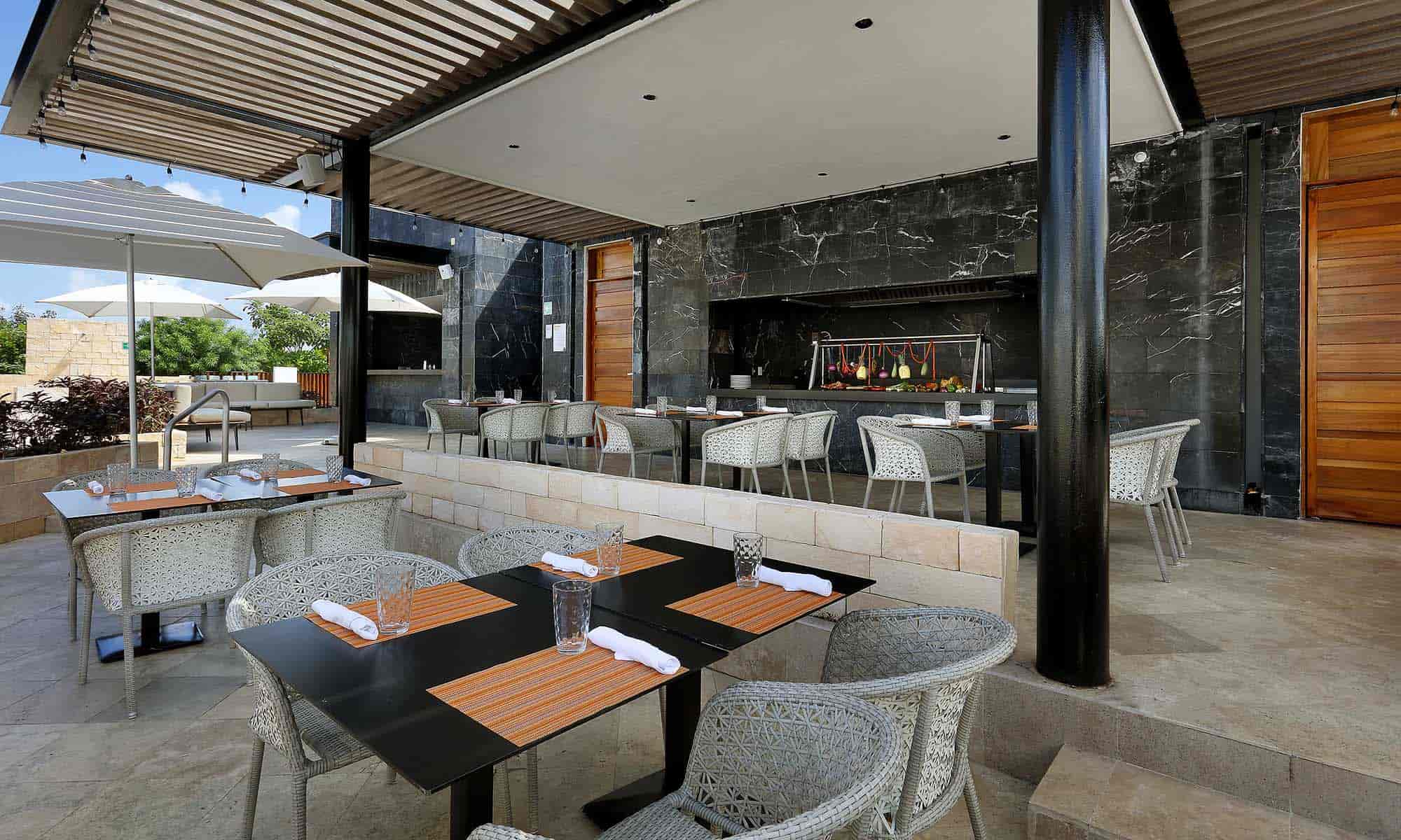 Grand-Palladium-Costa-Mujeres-Resort-Spa-Restaurante-Fizz-2