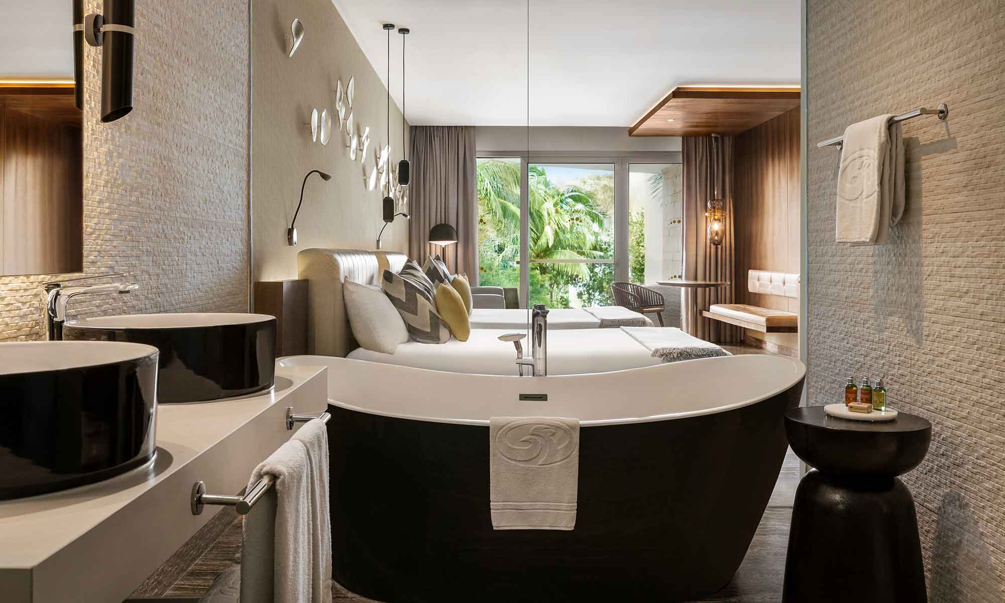 Family Selection at Grand Palladium Select Costa Mujeres Junior Suite